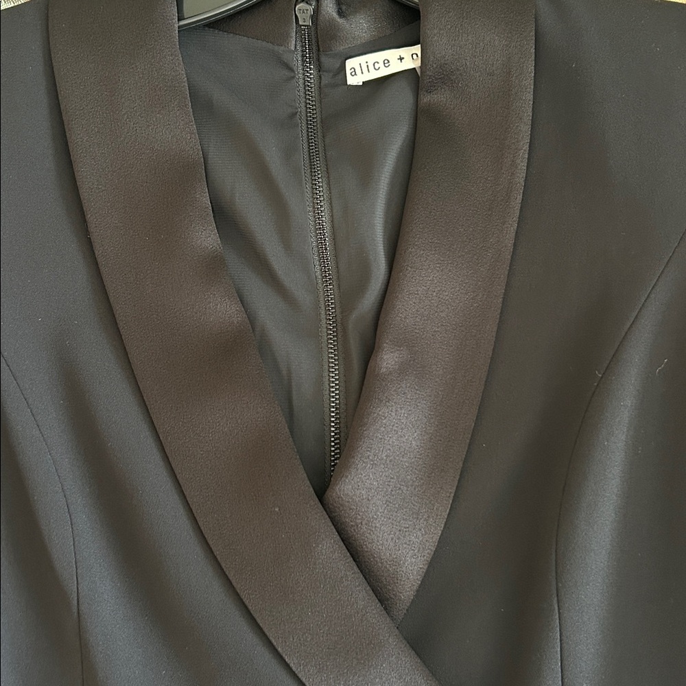 Alice + Olivia/ Mona Black Long Sleeve suit Dress - Picture 11 of 12